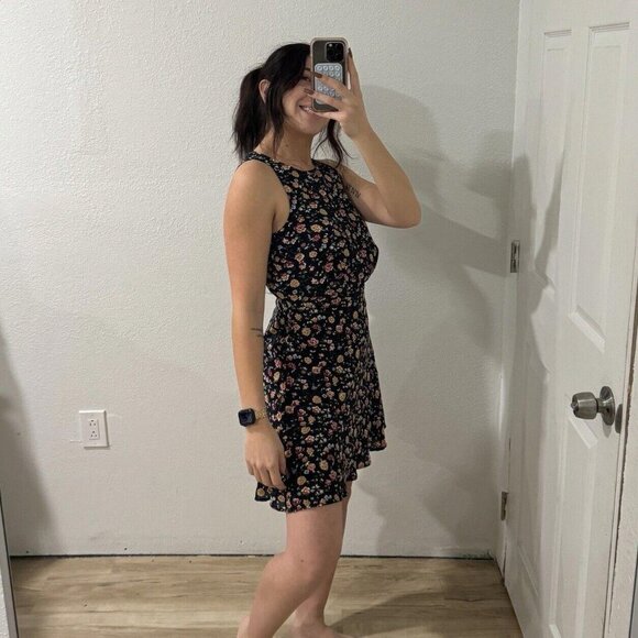 J CREW MERCANTILE RUCHED - WAIST DRESS NAVY FLORAL Sz 2 - Picture 9 of 10